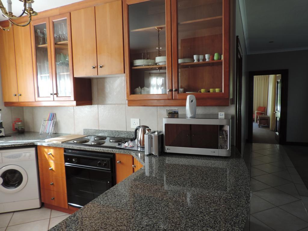 MIlkwood alojamiento Hermanus Exterior foto